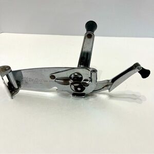 Vintage   MCM Dazey Deluxe Wall Mount Can Opener Model 80 Black Silver  Working